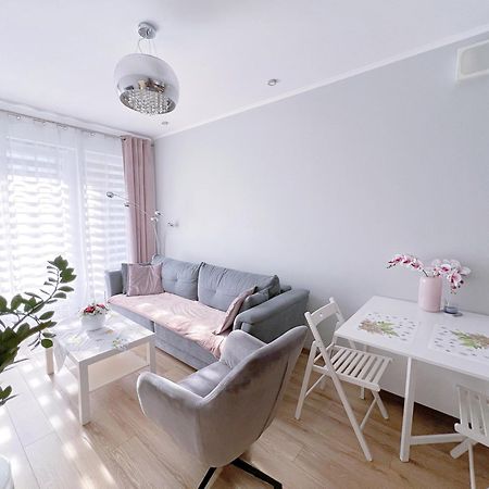 Apartament Poezja, Kasprowicza 20A Kolobrzeg Bagian luar foto